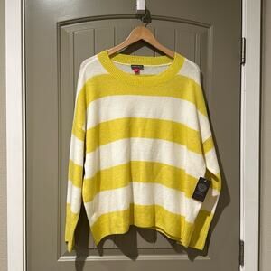 VINCE CAMUTO Knit Sweater sz L NWT